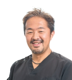 この症状、鼠径（そけい）ヘルニアでしょうか？<br class="is-sp-hidden">よく分からないのに、受診しても良いの？